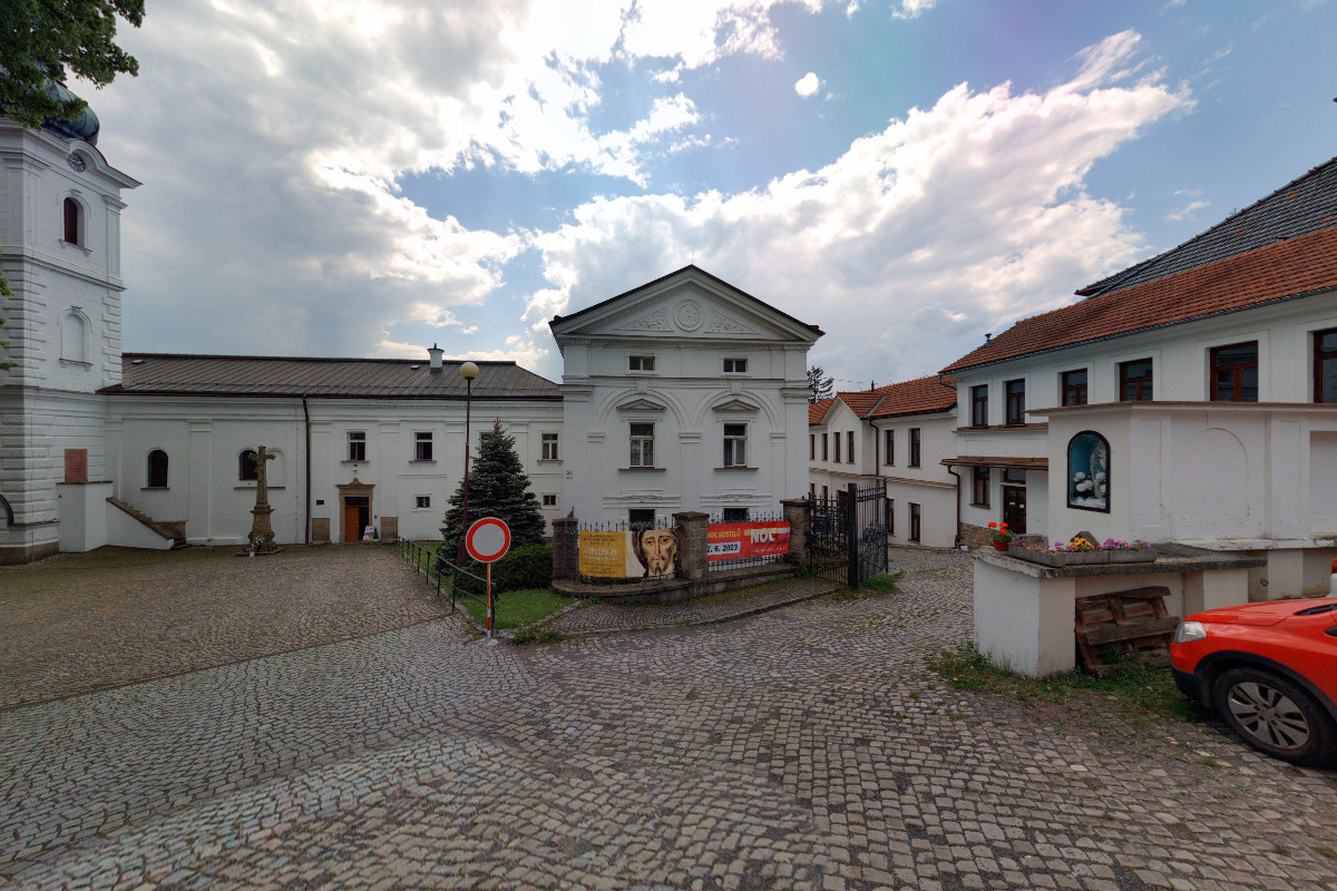 Římskokatolická farnost Vsetín