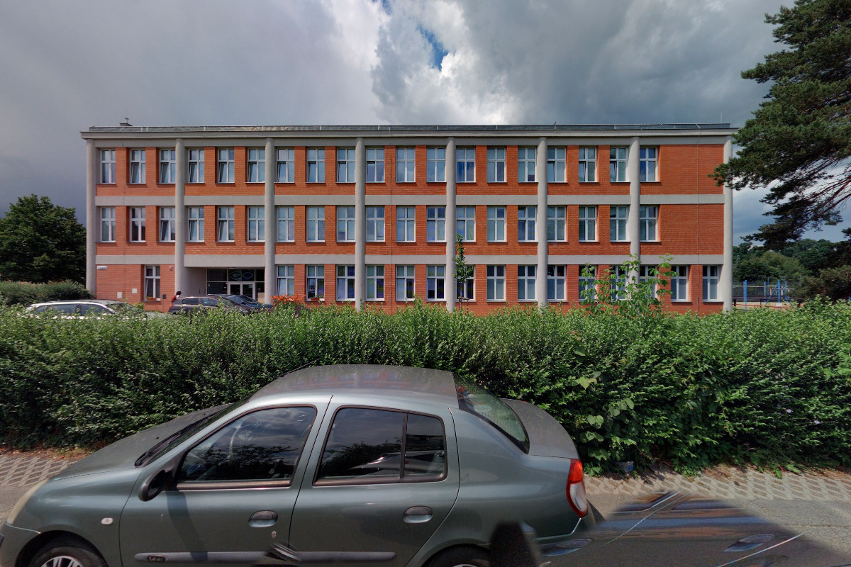 Gymnázium Otrokovice foto 2