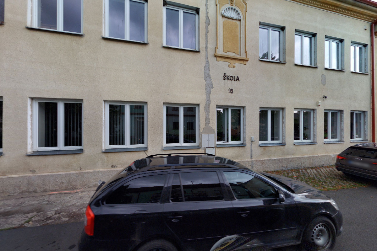 Otvice - obecní úřad foto 2