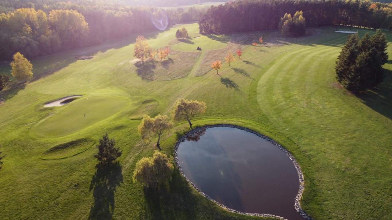 GOLF PARK Podbořánky, s.r.o. foto 4