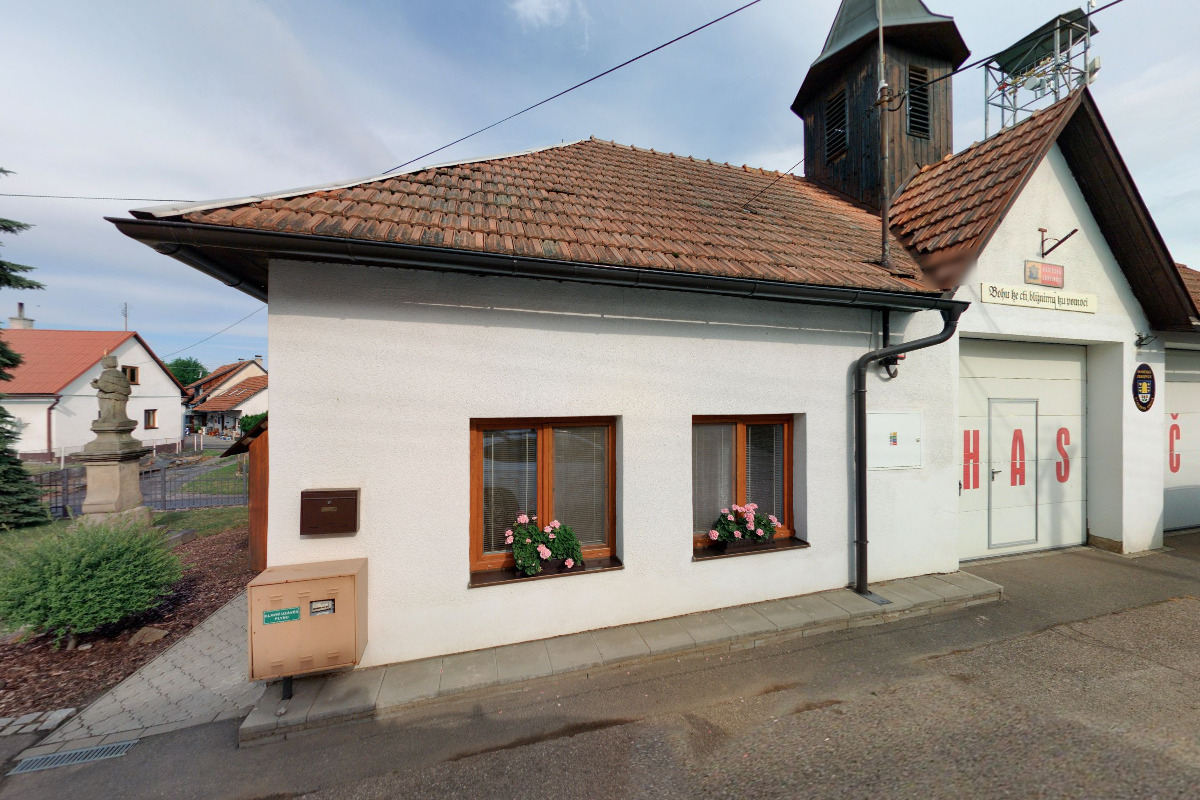 Vlachova Lhota - obecní úřad foto 4