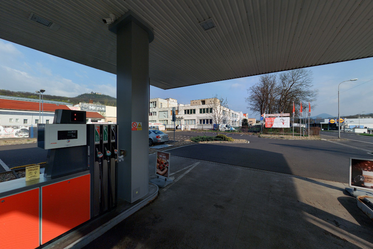 PETROL foto 2