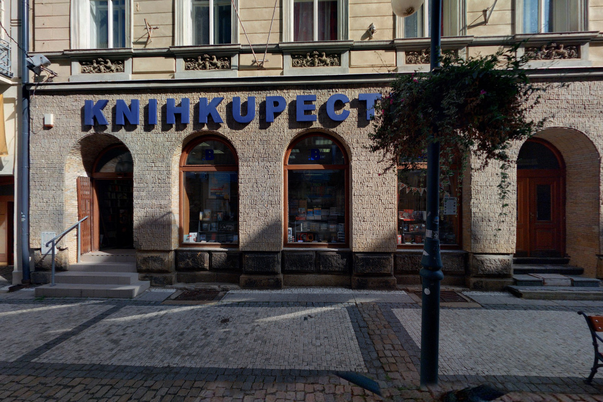 Knihkupectví Beta Dobrovský foto 2