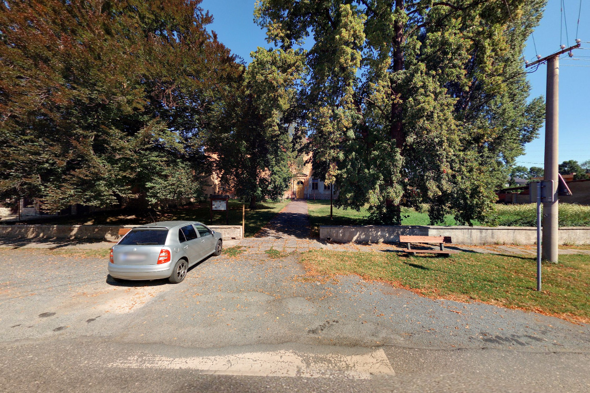 Základní škola Kvílice okres Kladno foto 2