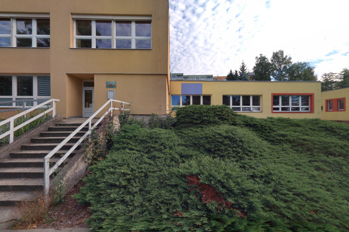 MŠ Sídliště, Liberec 30, Skloněná 1414 foto 2