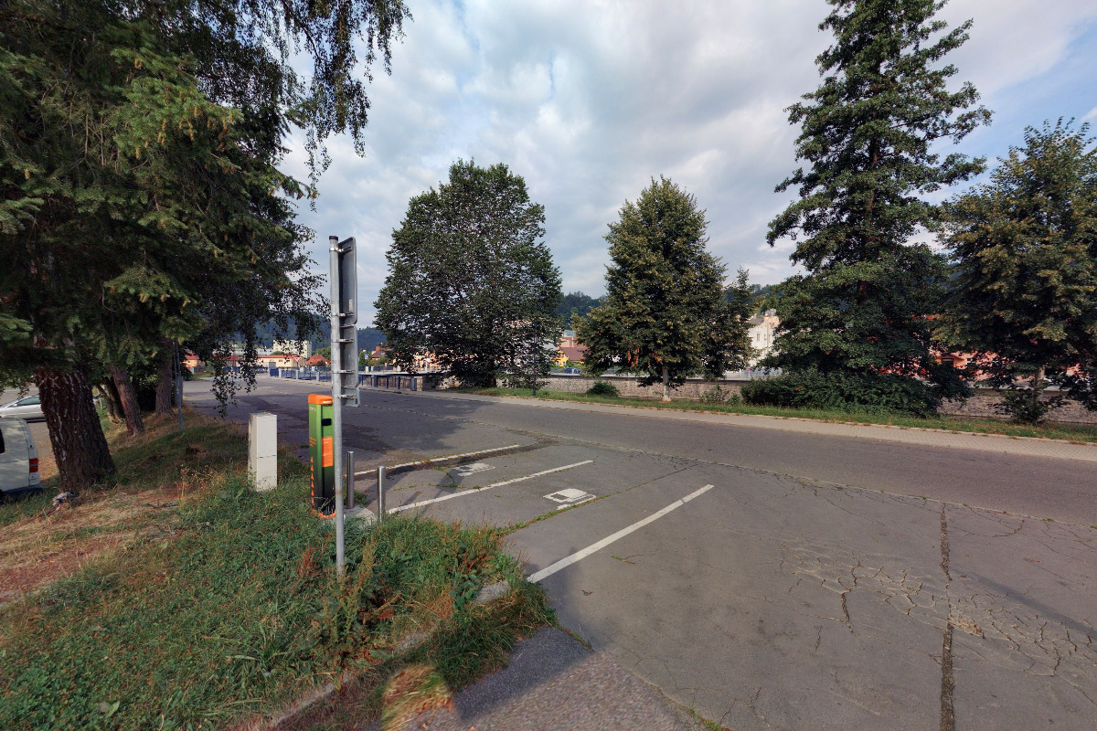 Nabíjecí stanice ČEZ