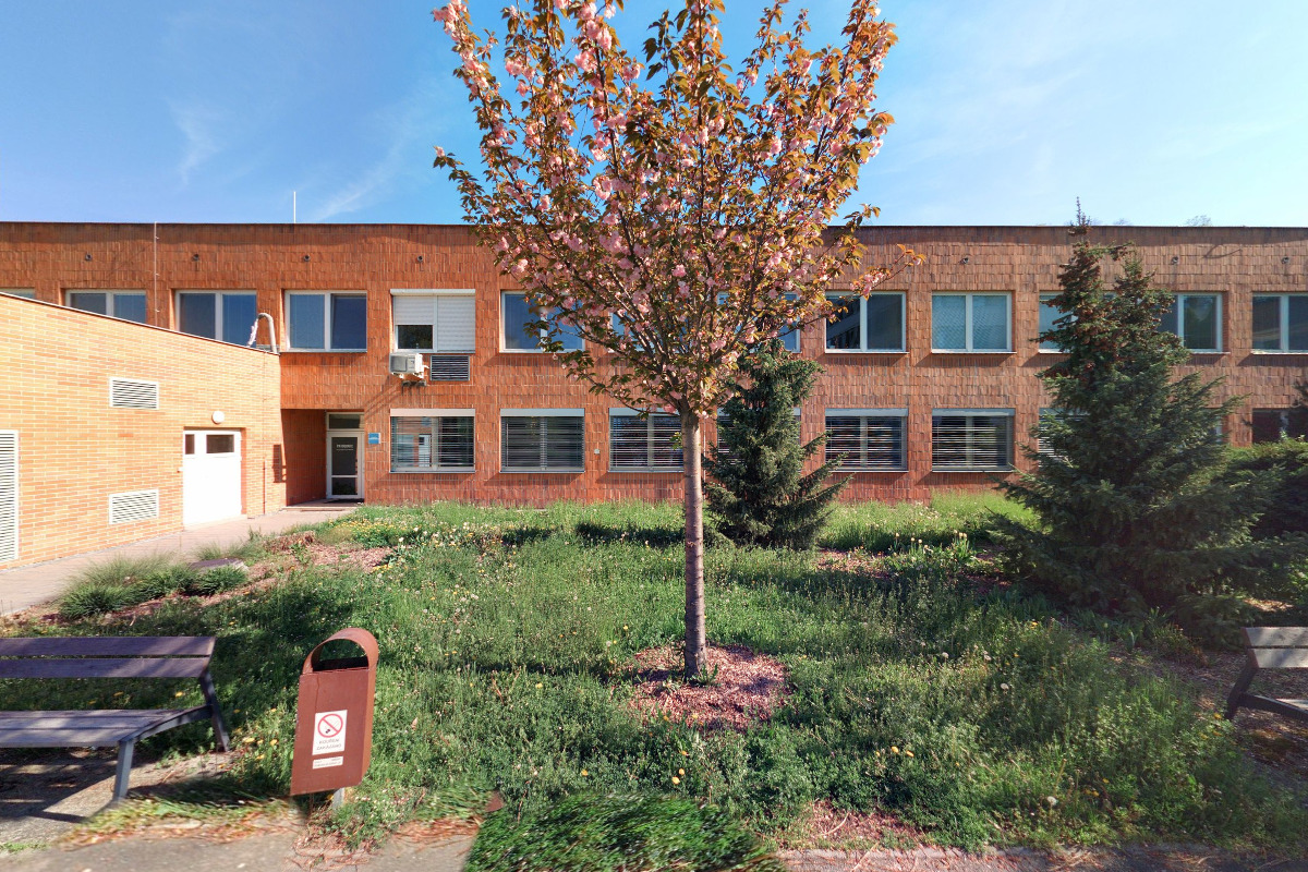 Magnetická rezonance - Krajská nemocnice T. Bati foto 1