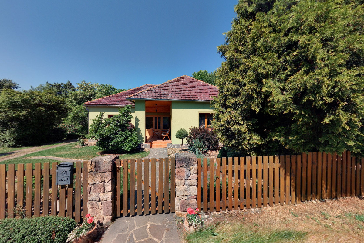 Army shop František Mašanský