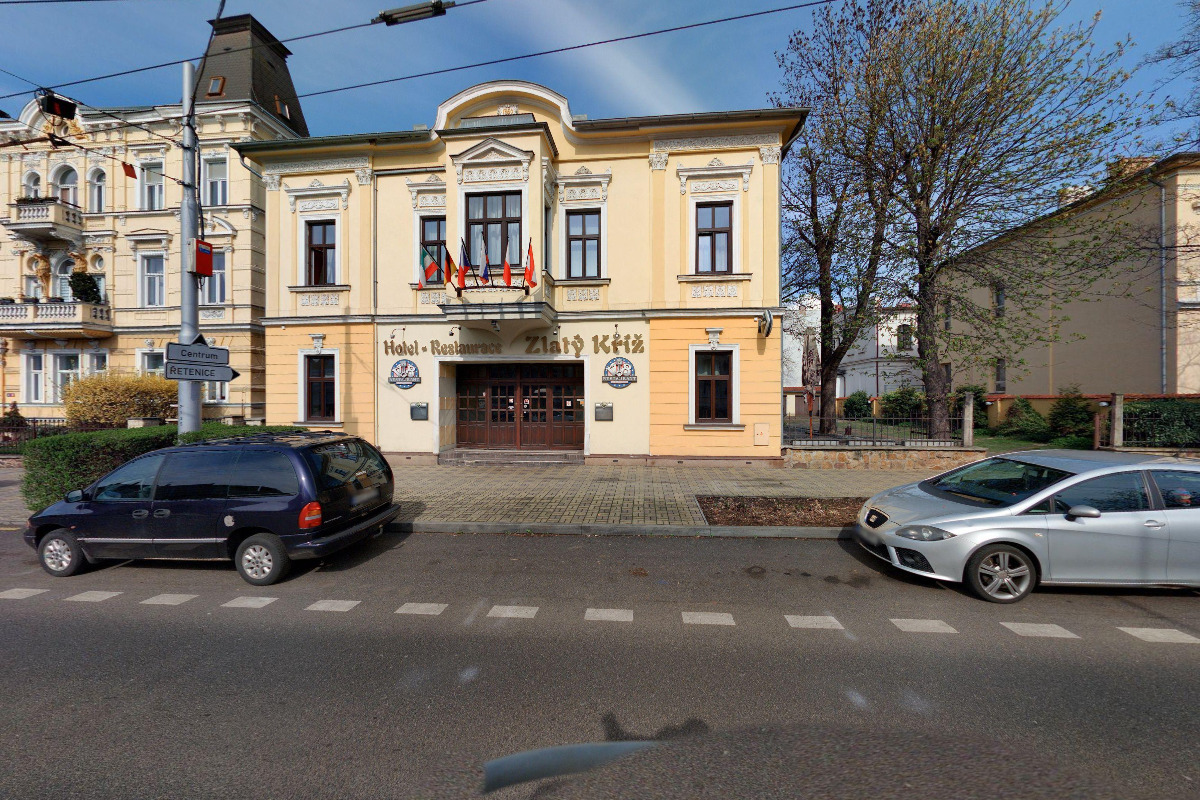 Hotel Zlatý Kříž foto 3