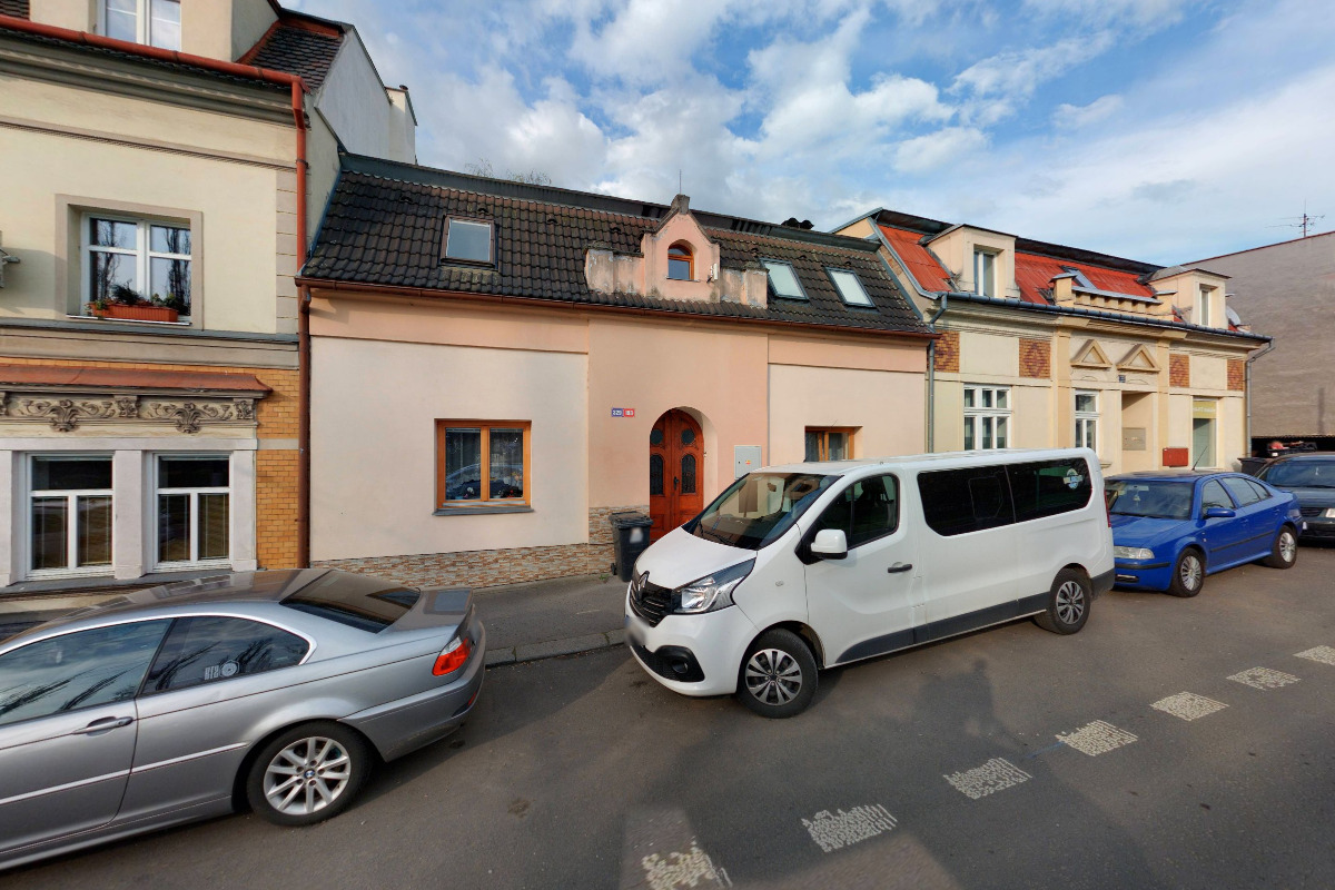 Jana Bázlerová RE/MAX foto 2