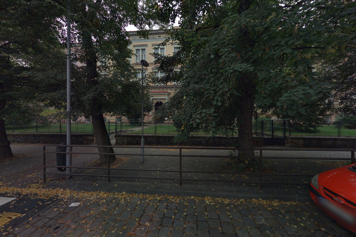 ZŠ Žatec, náměstí 28. října foto 4