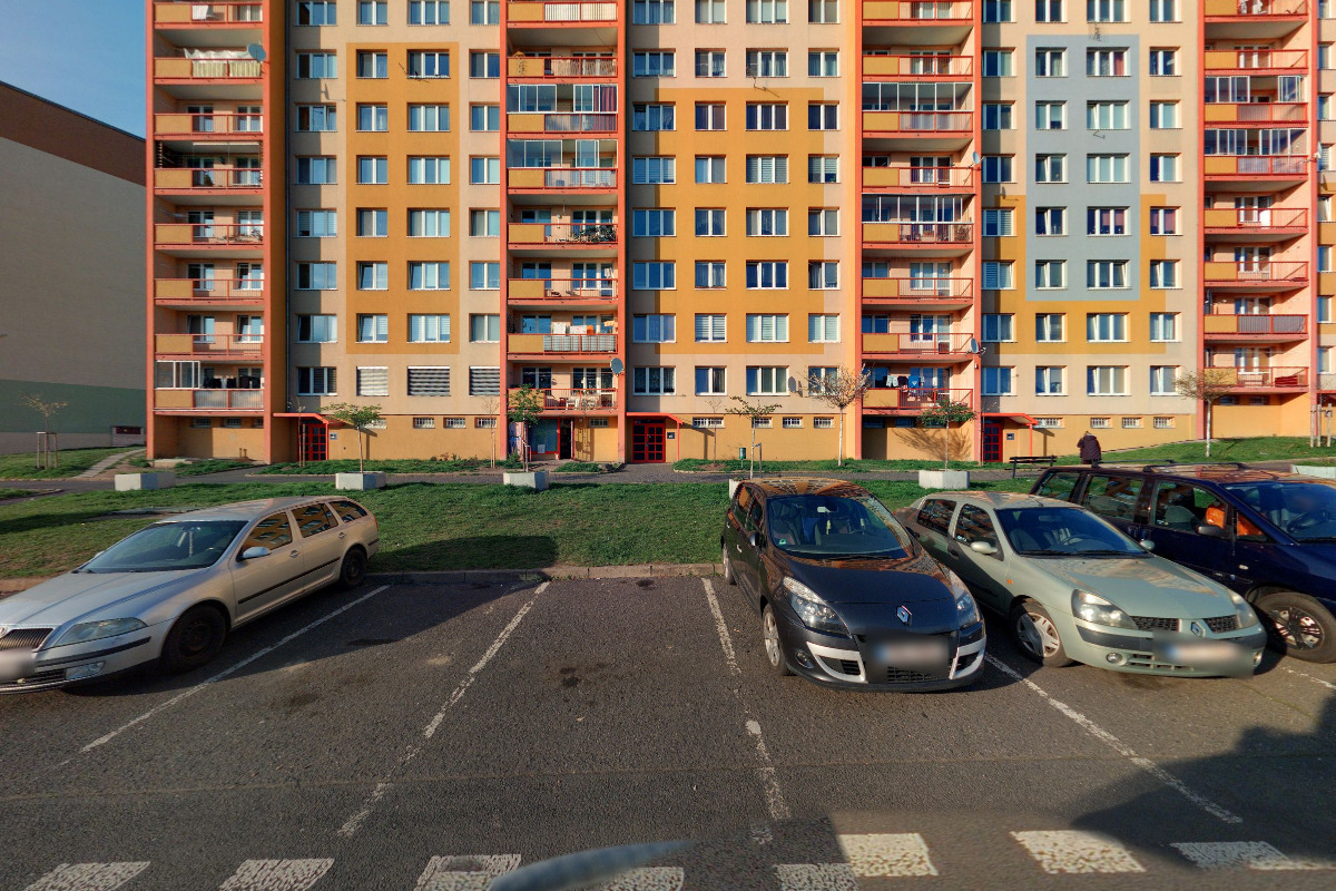 Obchod a služby Česká Most