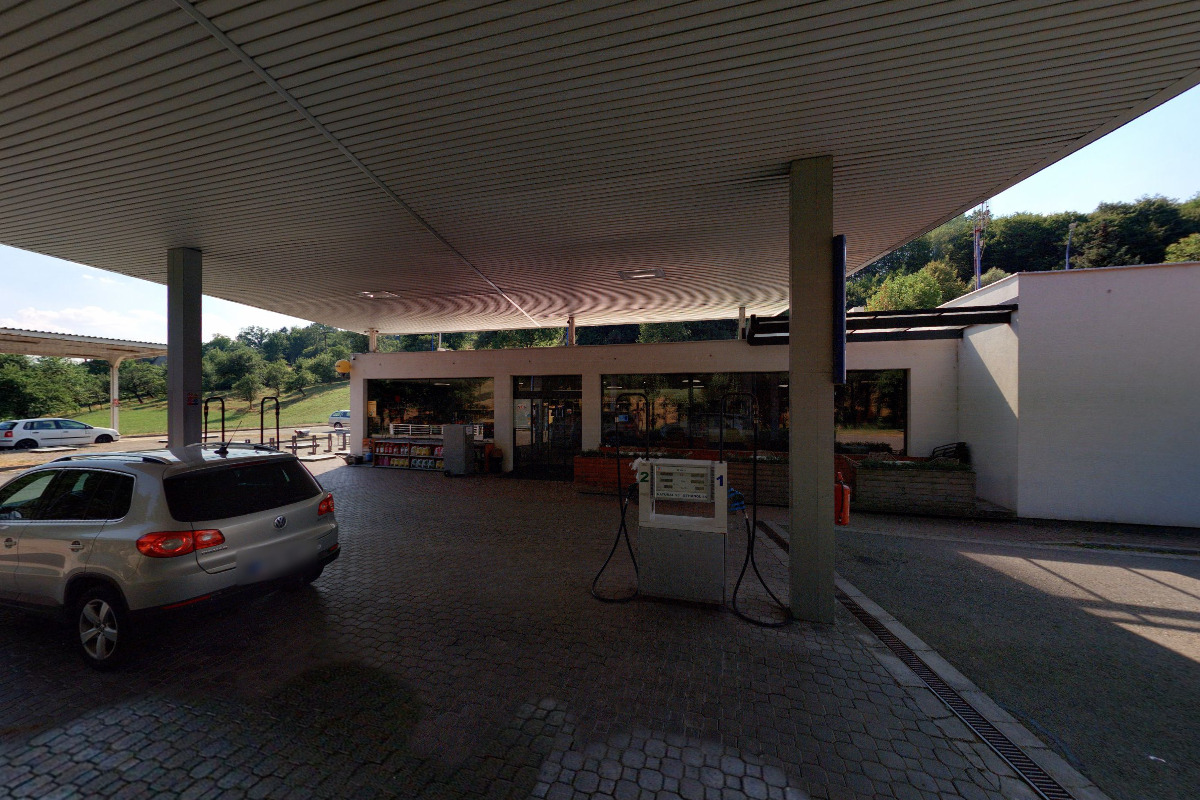 PH - mobil, spol. s r.o.