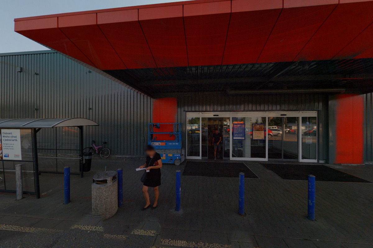 Tesco foto 2