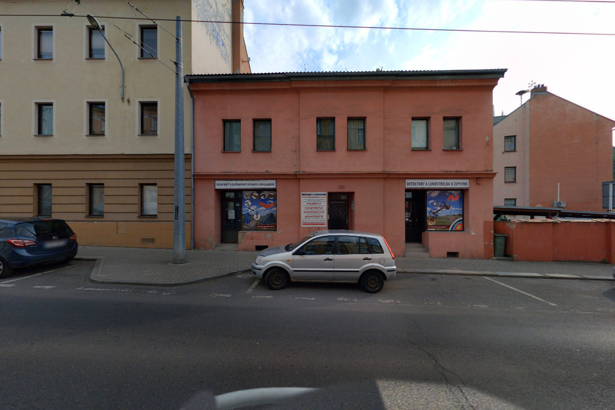 Zipsy - detektory kovů a lukostřelba