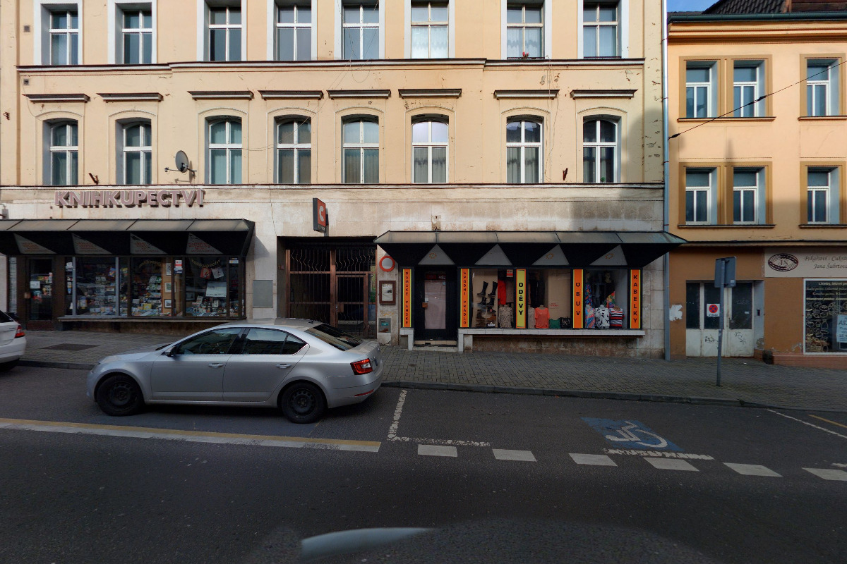 Knihkupectví L&N antikvariát a galerie M.Uldrychová foto 3