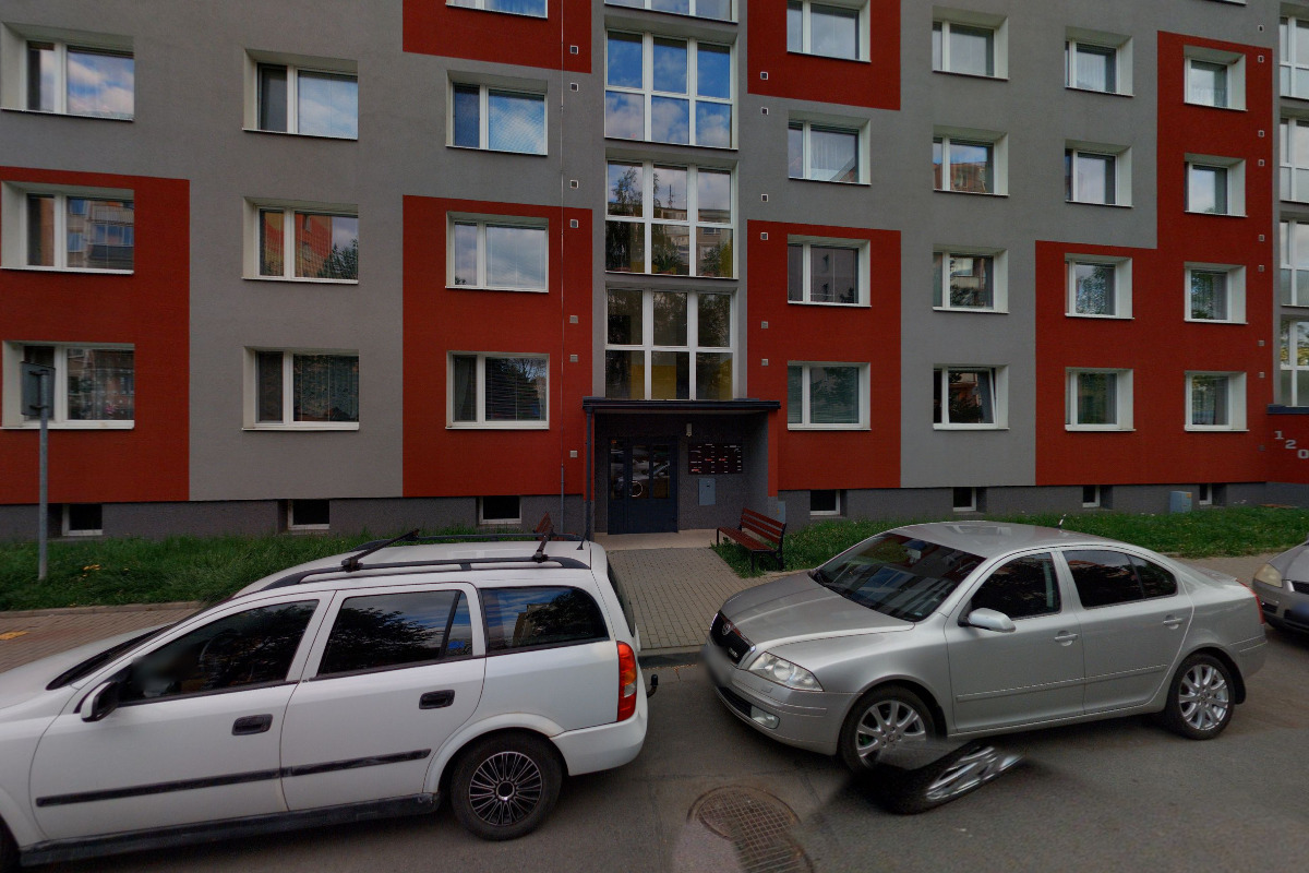 dr. kominík Ivan Drápela