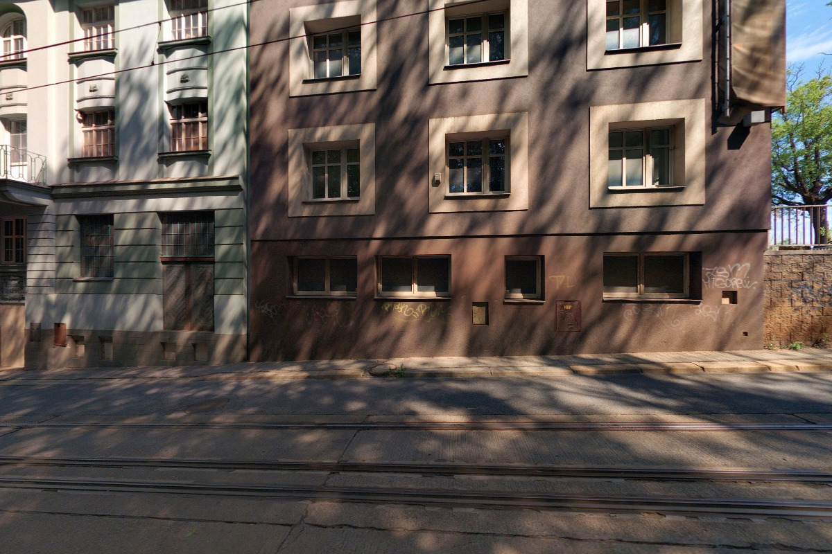 AMPLE Gardens, s.r.o.