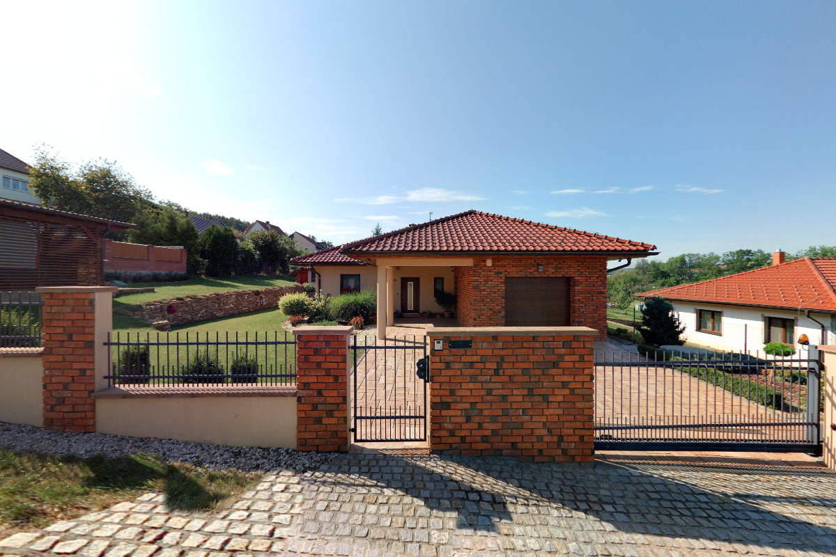 Karel Simerský - Velkoobchodní prodej cukrovinek