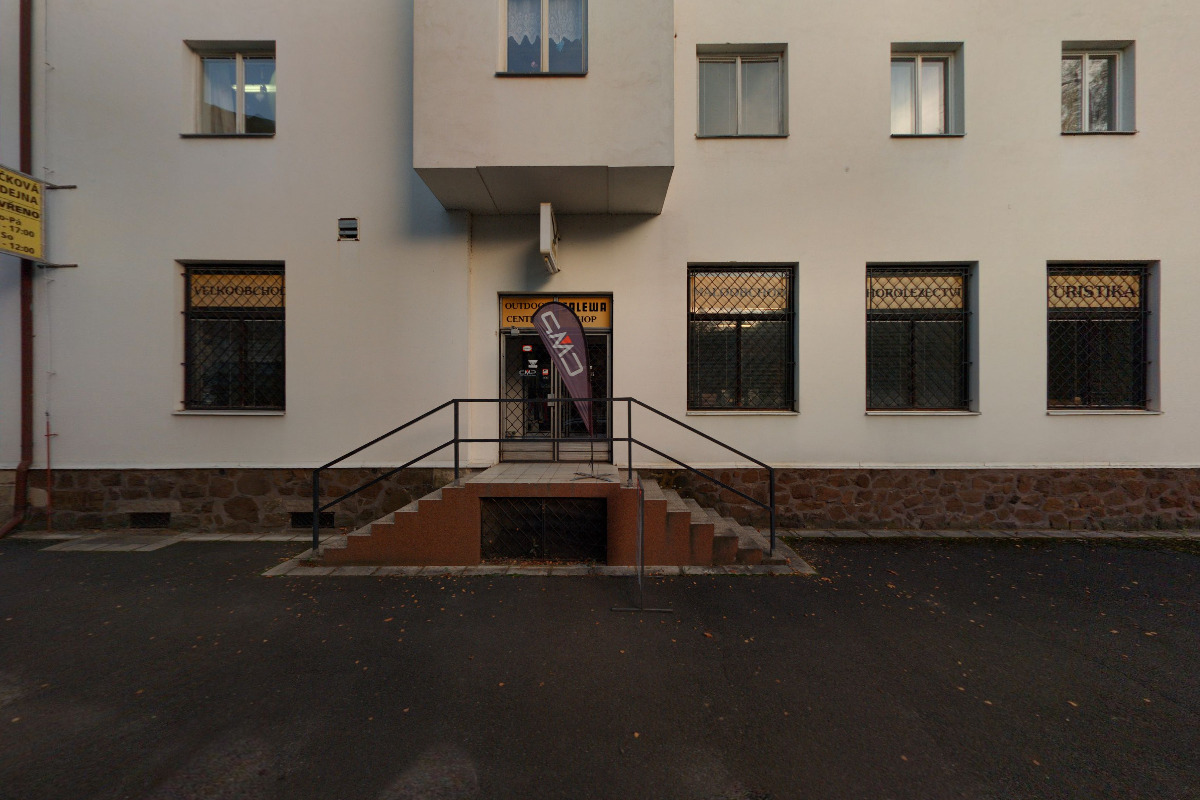 Mgr. Zuzana Polanecká