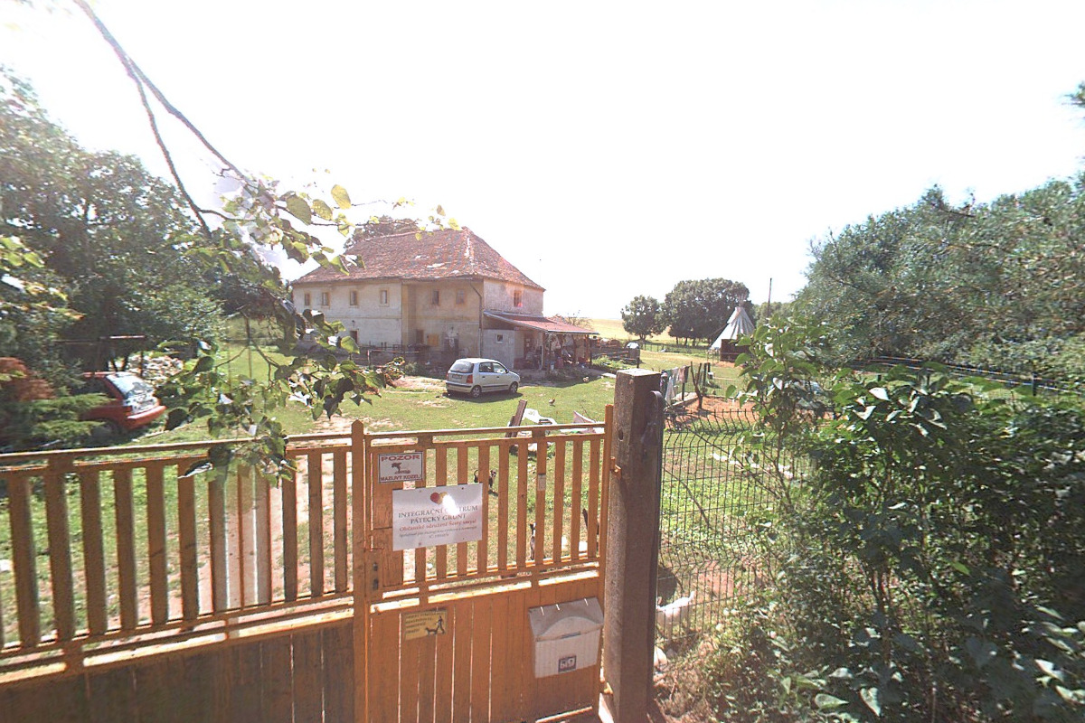 Šestý smysl o. s. - společnost pro ekologickou výchovu a zooterapii