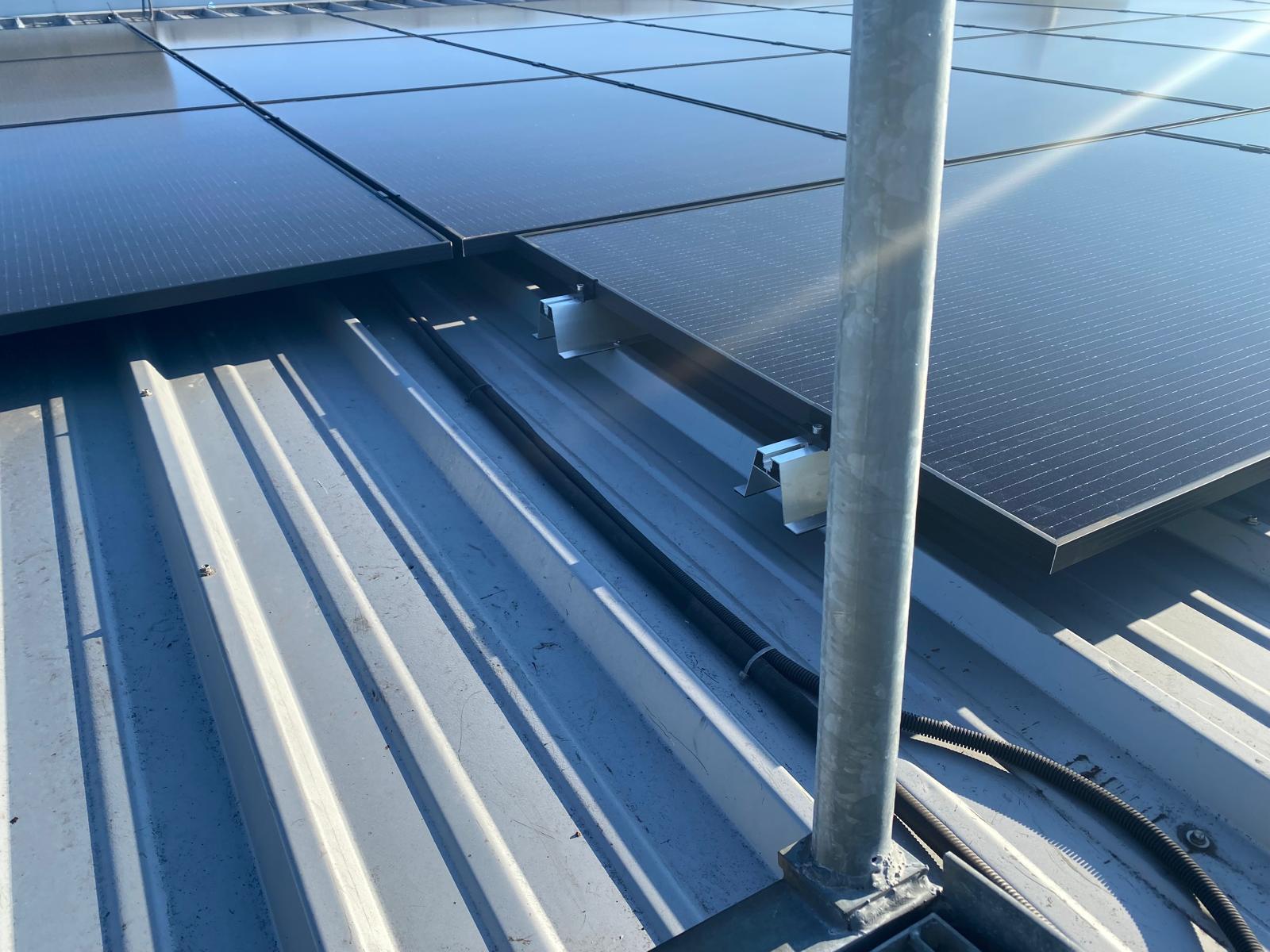 Milan Vaniš - Fotovoltaické elektrárny foto 4
