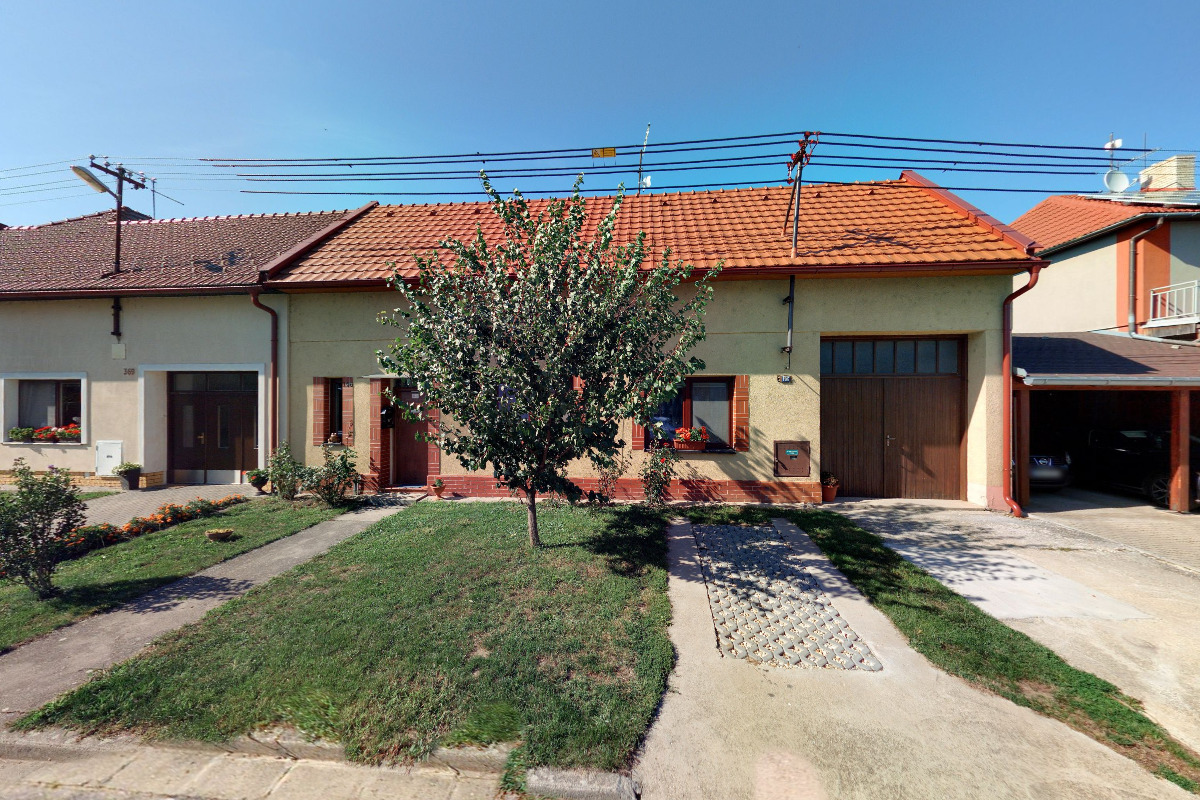 KATAMA KING - Ruďka Krajčovičová