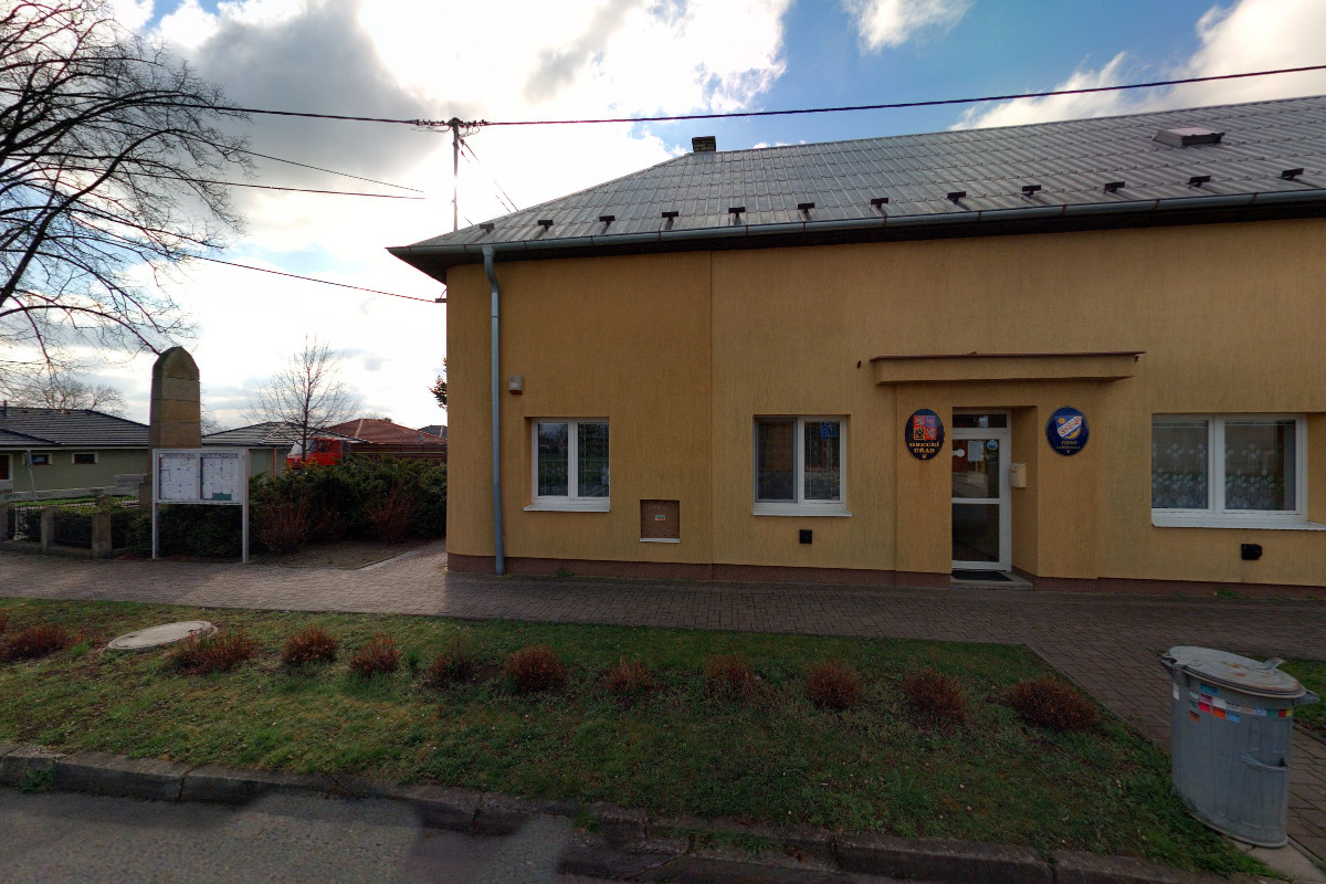 Obecní knihovna Střížovice foto 2