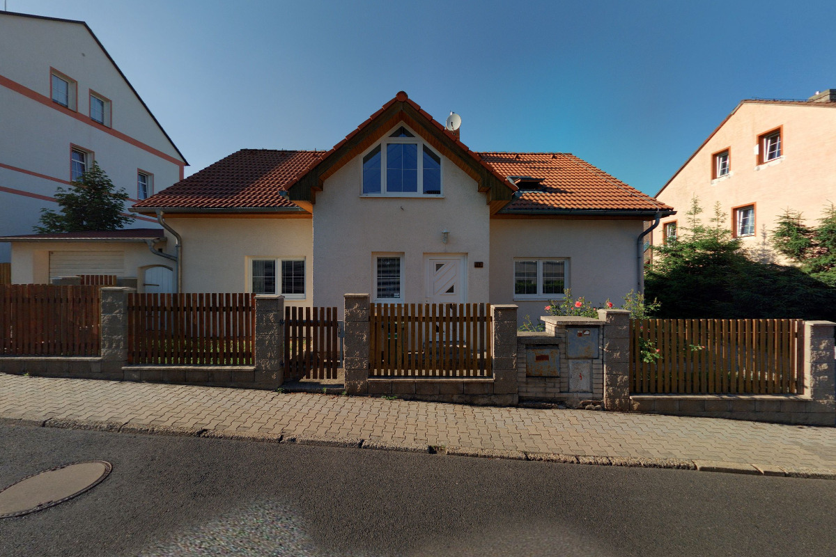 Simon Mills - lekce angličtiny