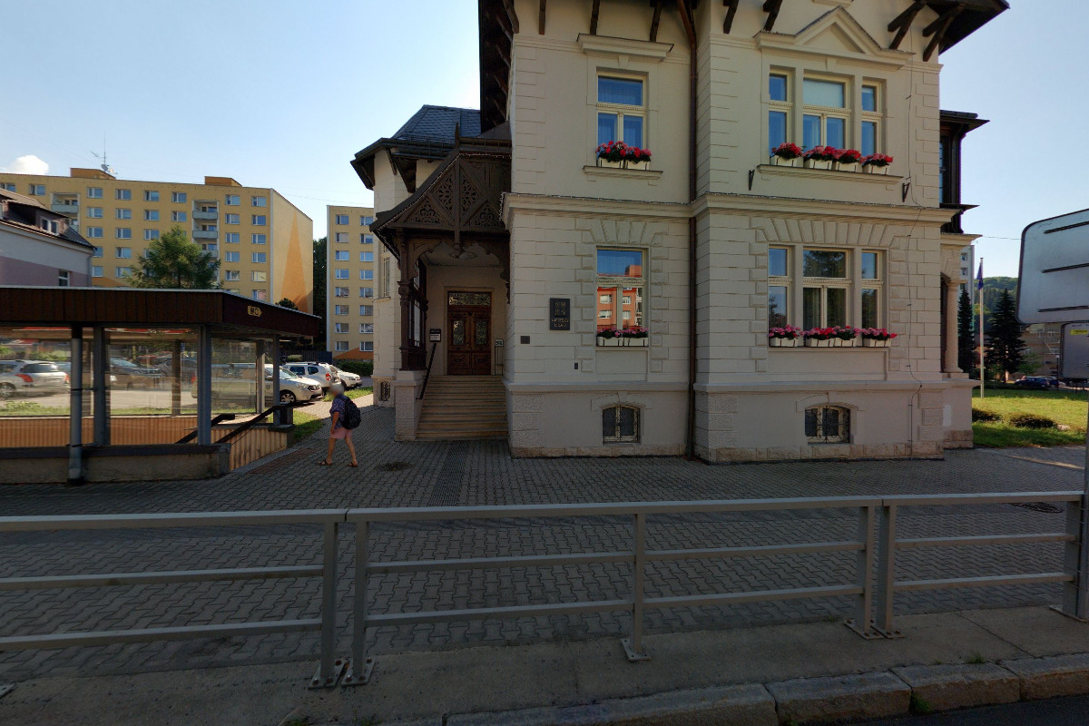 MÚ Desná - Odbor místního a bytového hospodářství foto 2