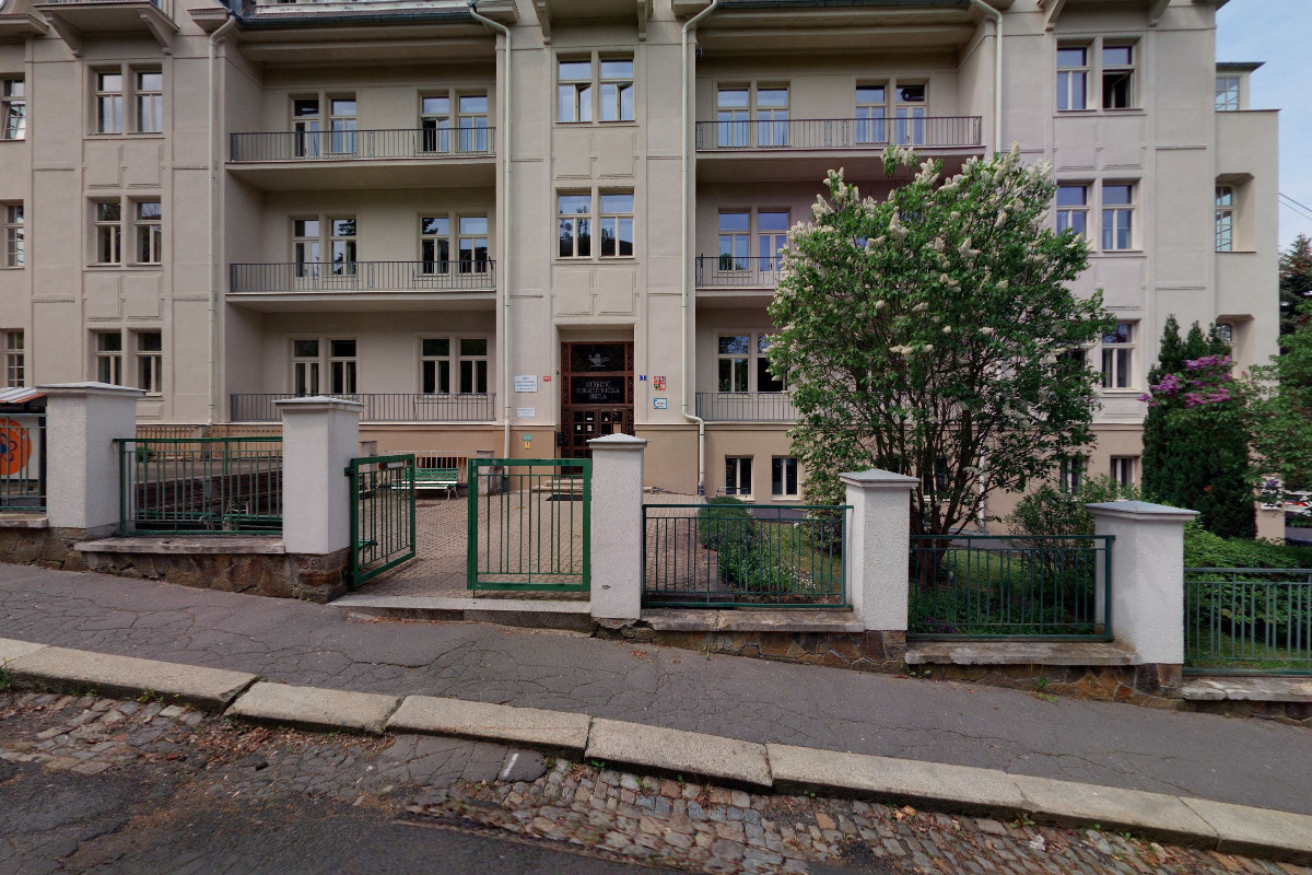SZŠ a VOŠZ Karlovy Vary, příspěvková organizace foto 2