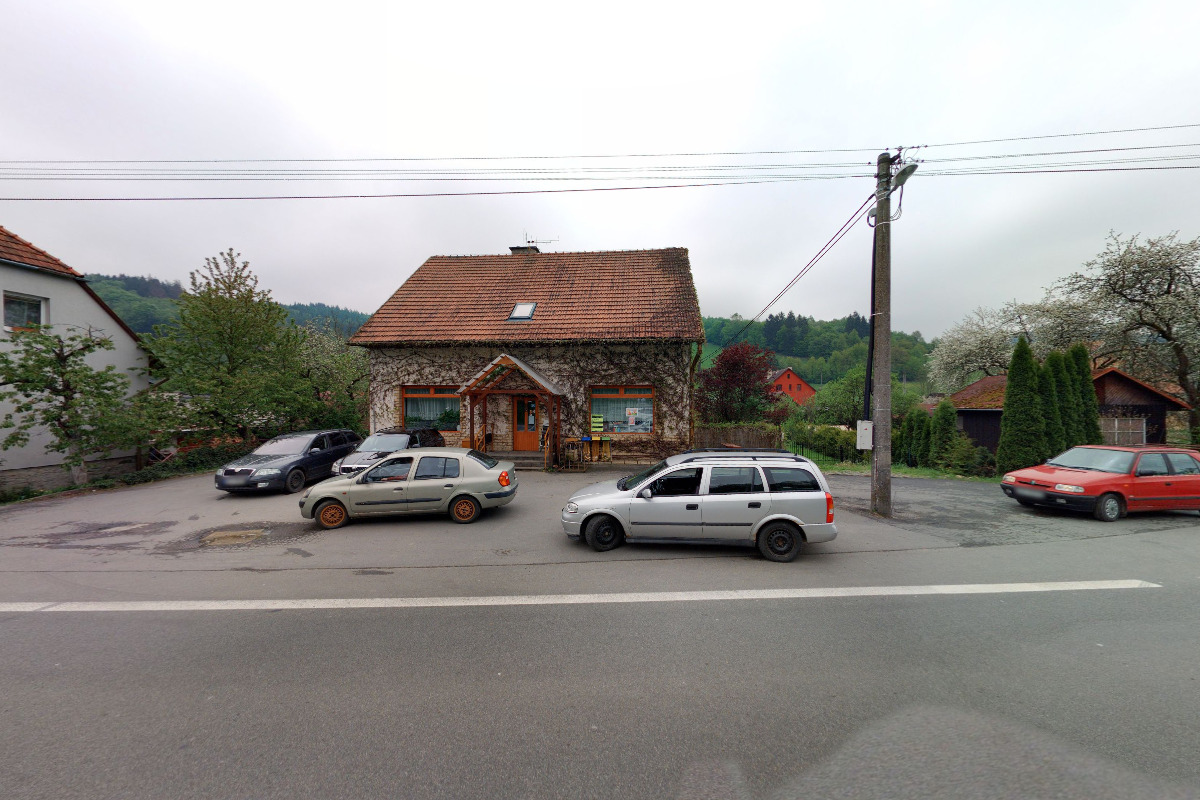 Potraviny Lhota u Vsetína 261