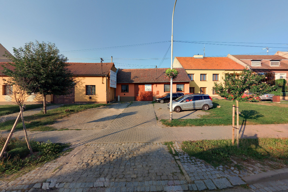 Zdeněk Máček