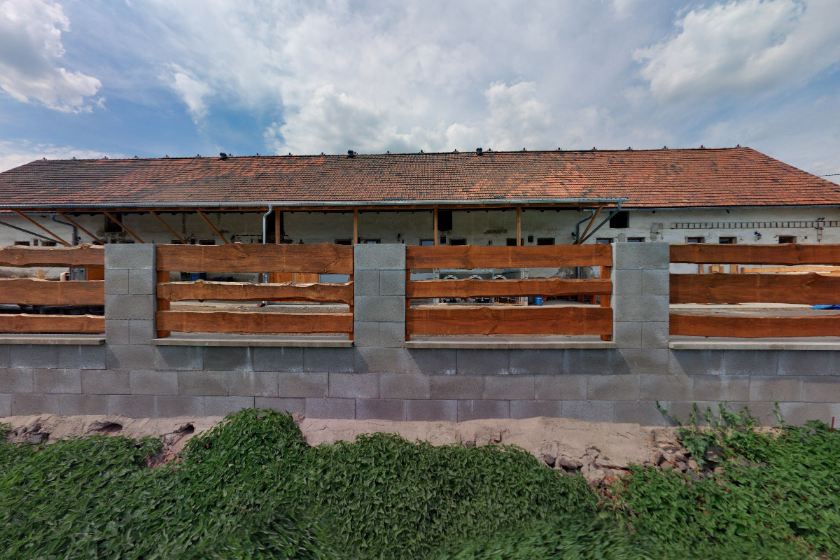 Mléčná farma Lbín