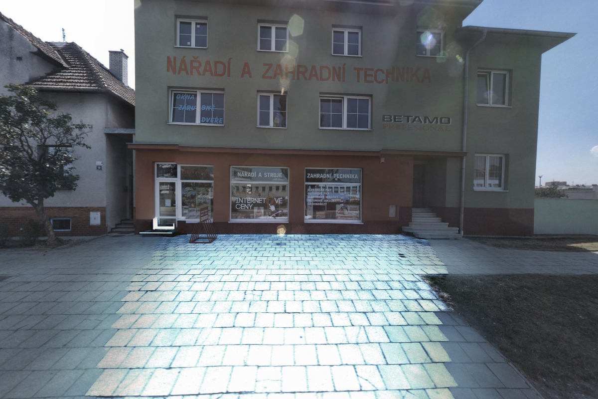 Lékárna-invest, s.r.o.