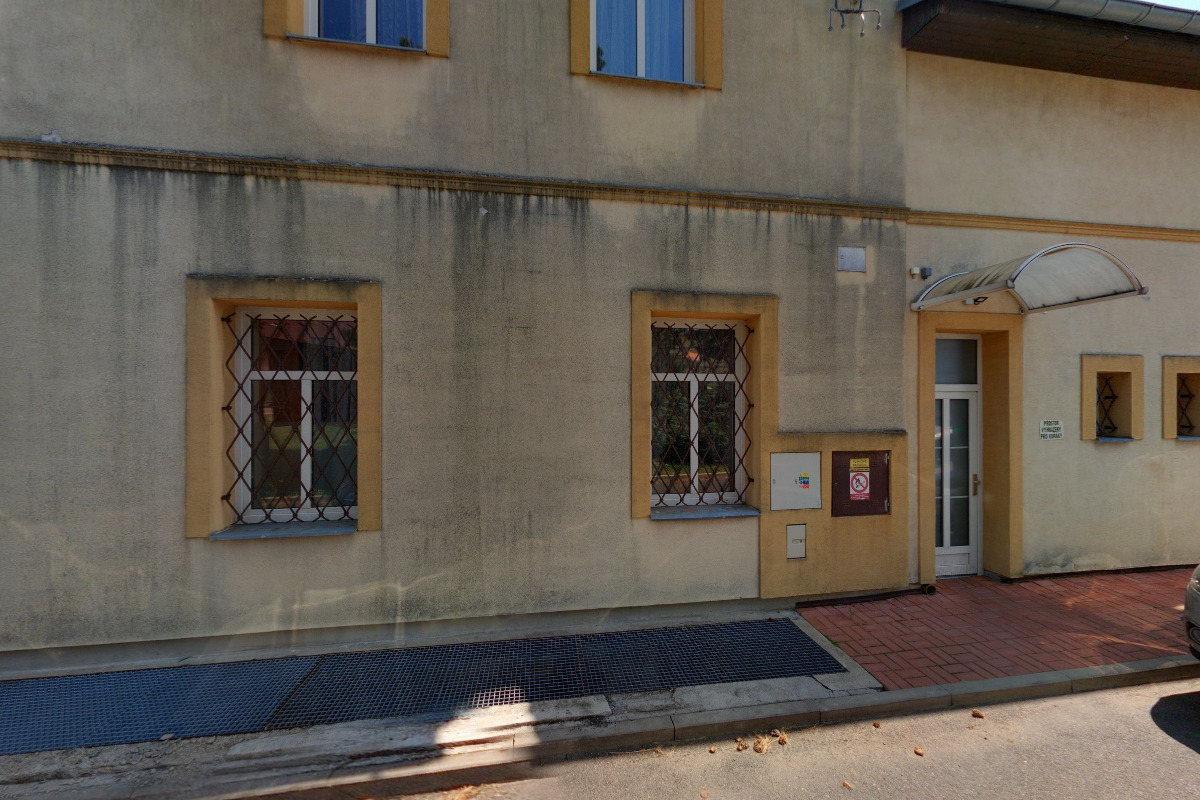 Policie ČR - Obvodní oddělení Dubí foto 2