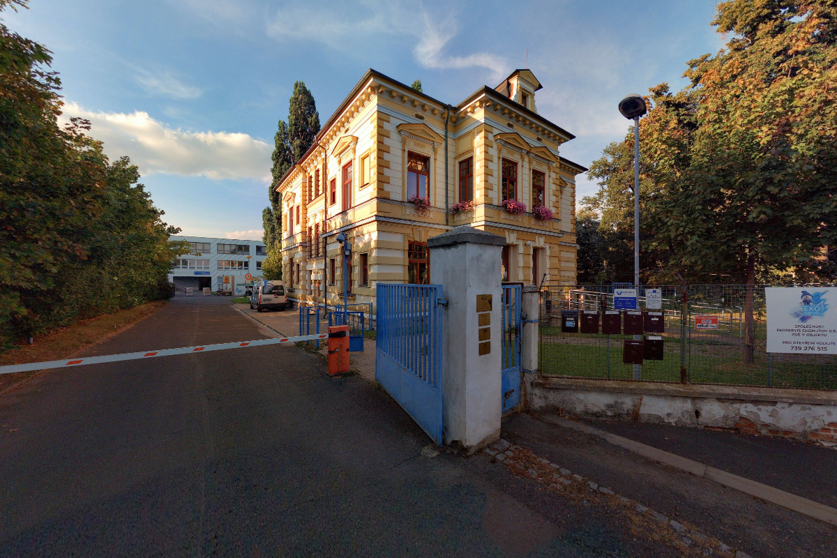 1. Severočeská chráněná, s.r.o.