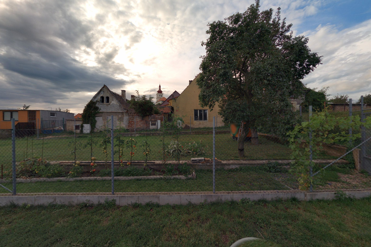 Svyatodar Lyutyy - Rekonstrukce bytů na klíč foto 2