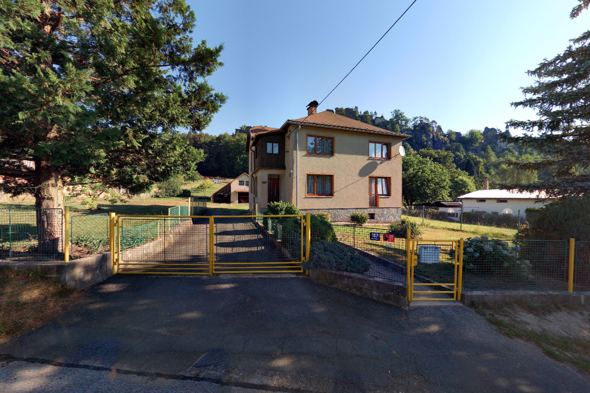 Apartmán a parking pro karavany Pod Hradem