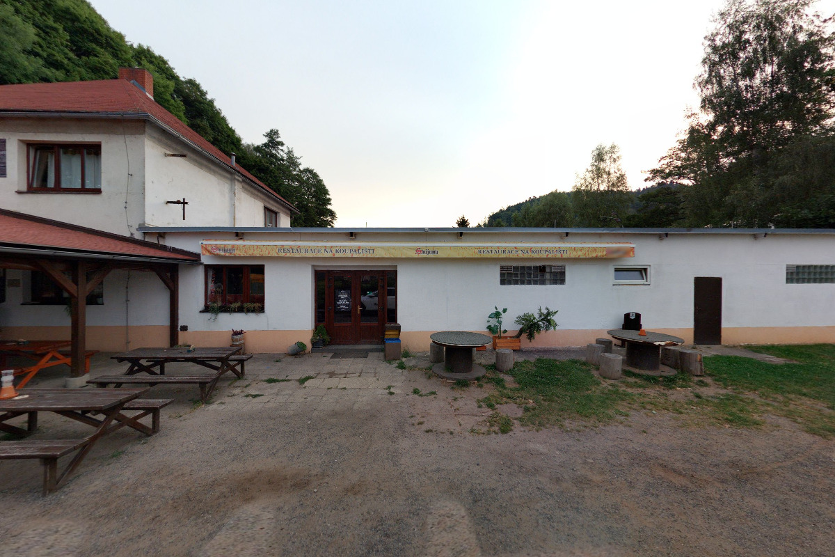 Restaurace Na Koupališti foto 3