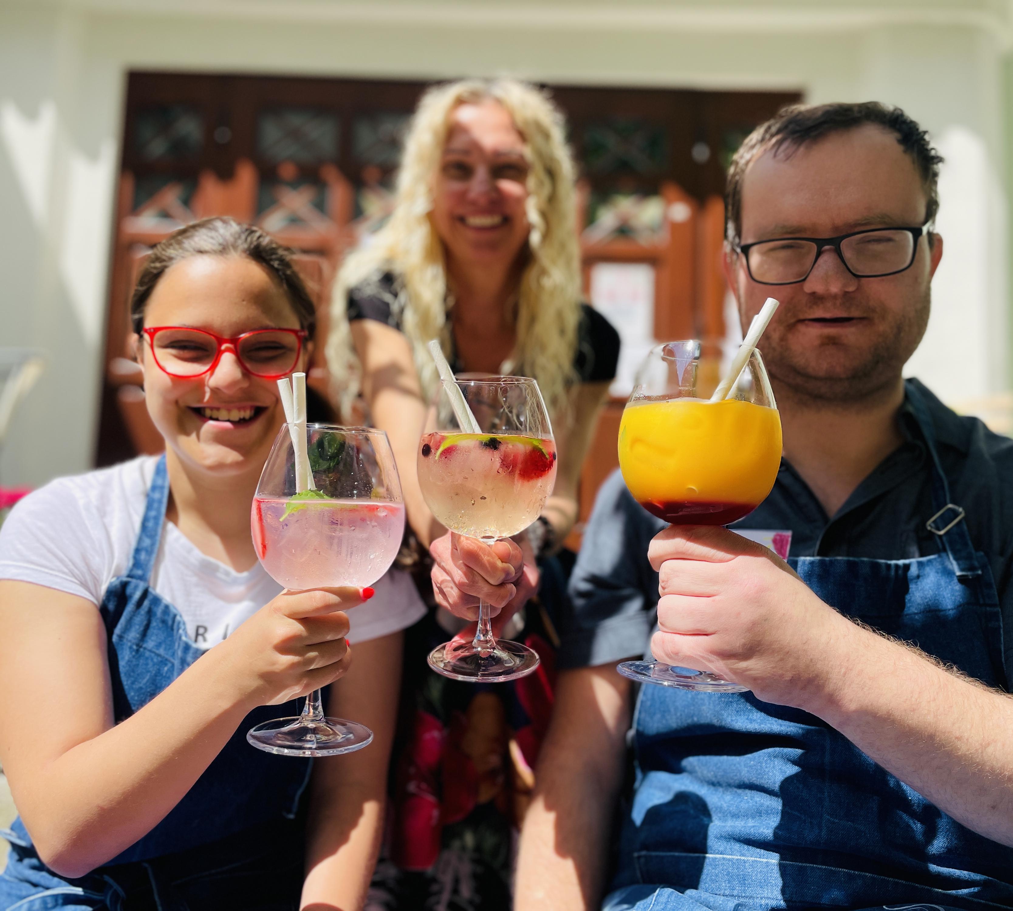 Kavárna v KC Moravia foto 2