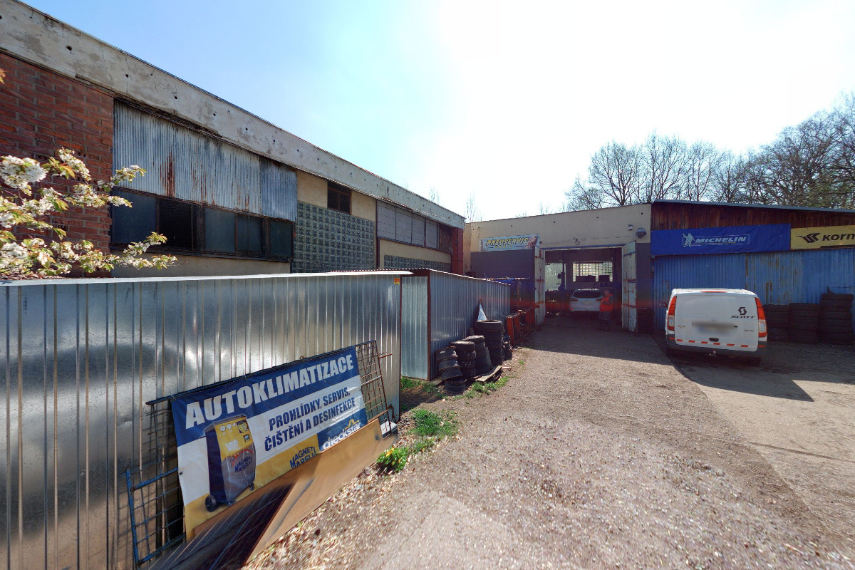 Jan Morávek - Auto služby