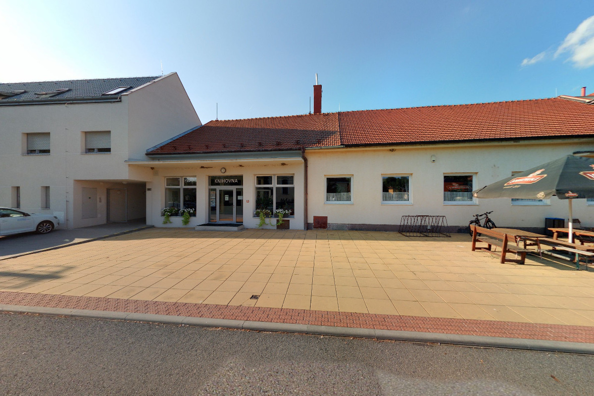 Obecní knihovna Šumice