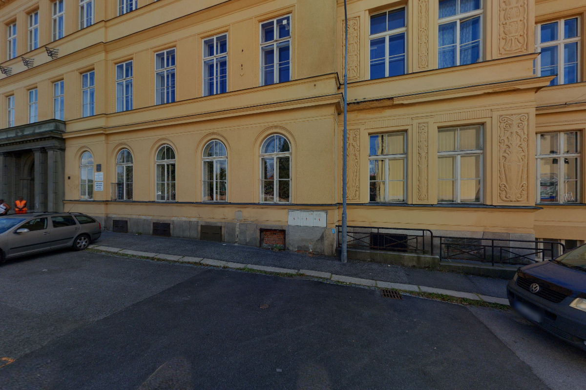 VOŠ Jablonec nad Nisou foto 2