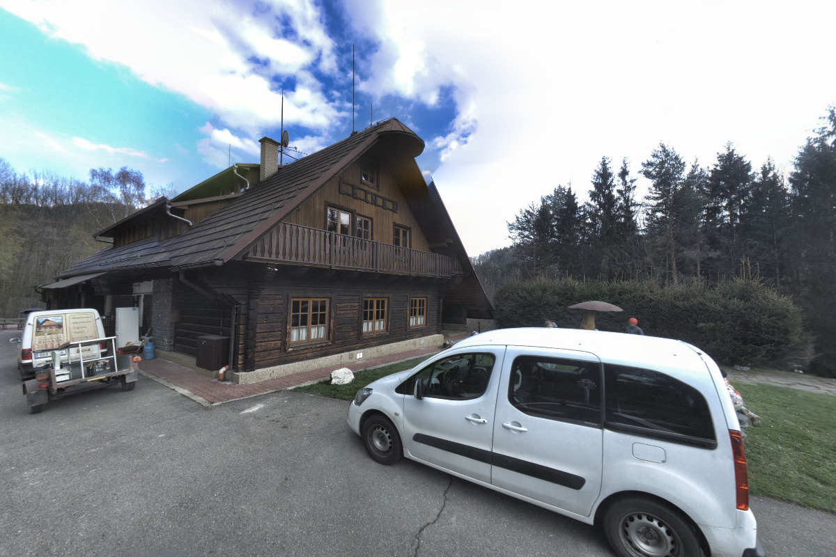 Penzion Koliba Čecher - restaurace