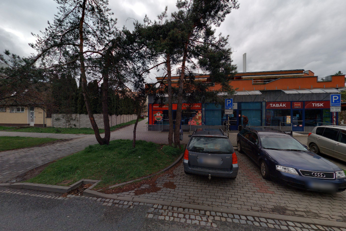 Makovec - maso uzeniny