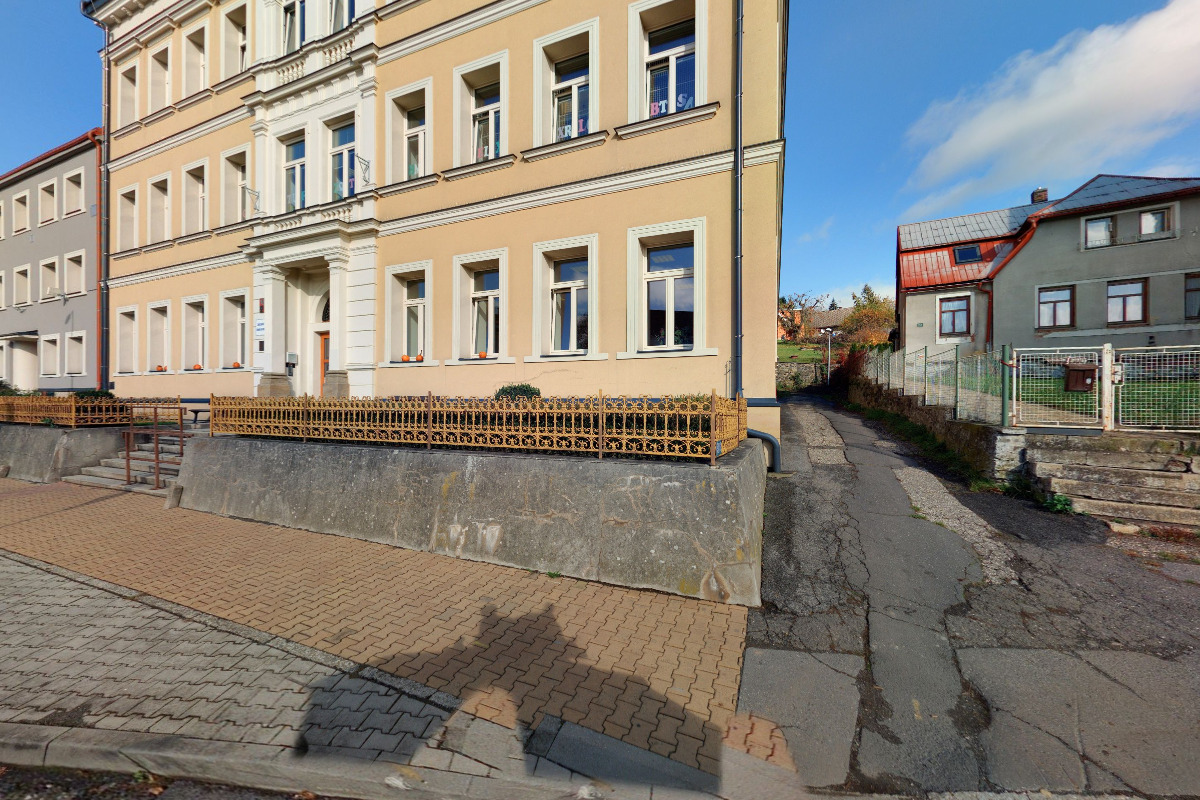 ZŠ Ivana Olbrachta Semily, Komenského náměstí foto 6