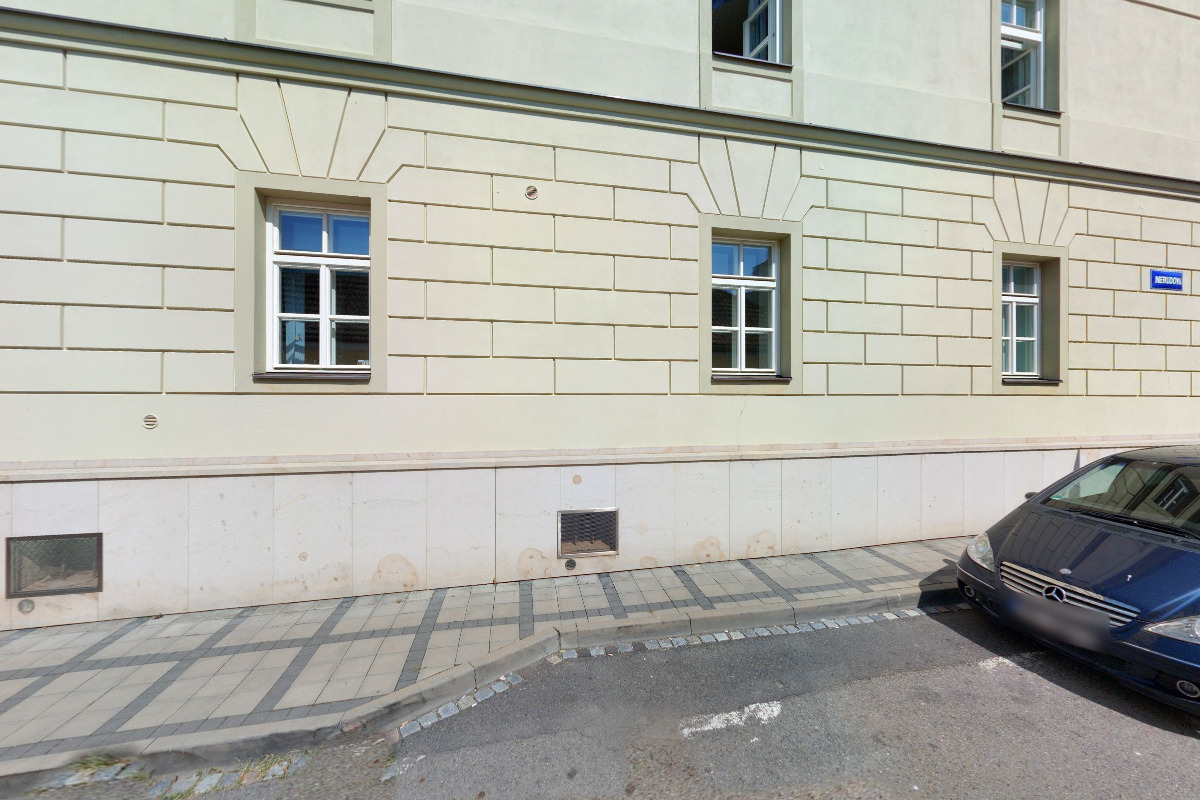 Oční lékař UB - MUDr. Krejčiřík