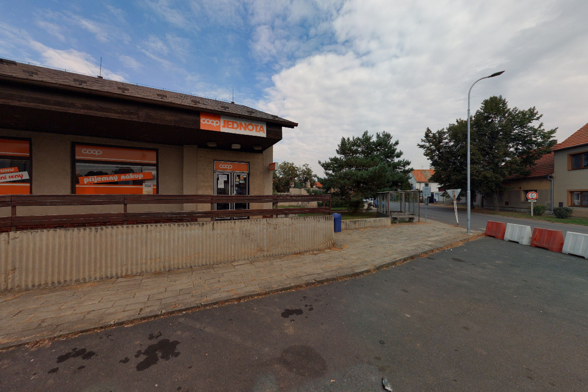 JEDNOTA, spotřební družstvo v Podbořanech - COOP foto 3