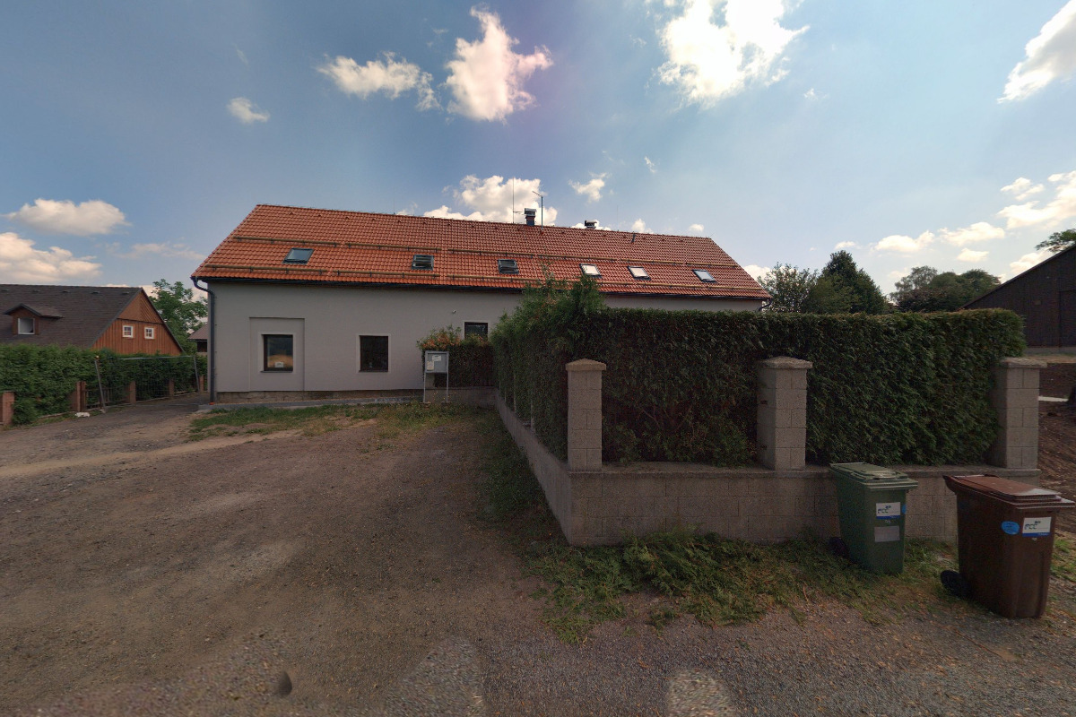 Dlouhý Most - obecní úřad foto 2